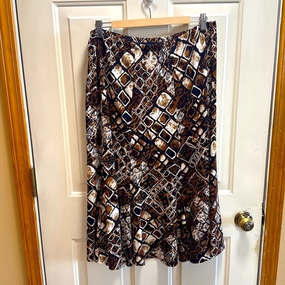 Alfred Dunner plus size Leopard andGeometric Print A line Skirt size 18 - Picture 2 of 6